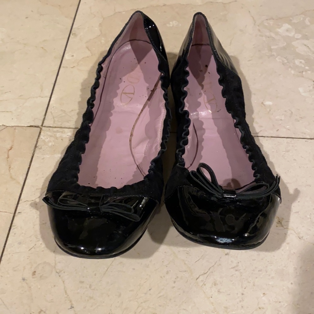 Valentino Garavani black flats patent with suede
